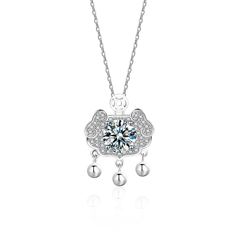 Simple Moissanite Ruyi Safety Lock Necklace