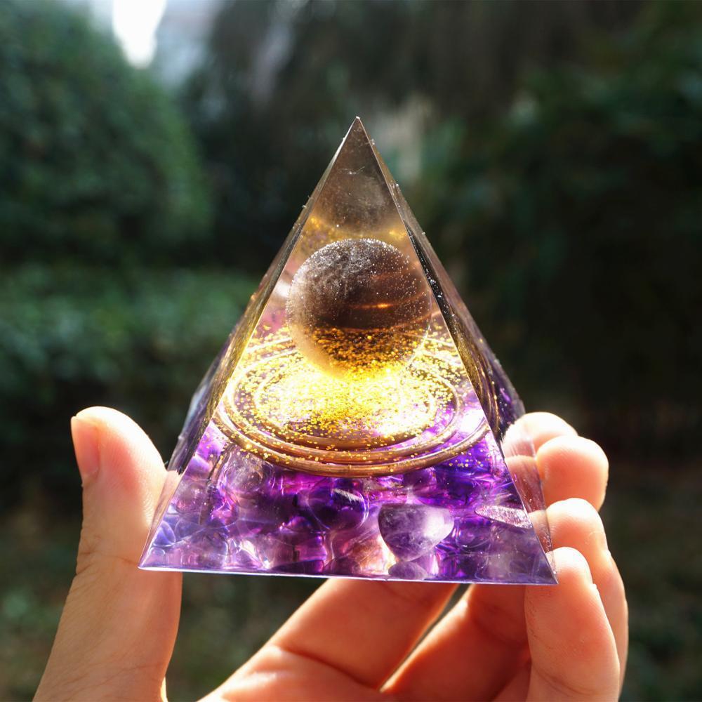 Natural Tiger Eye Orgonite Pyramid Healing Crystals Centerpiece Energy Generator Reiki Chakra Multiplier Orgone Amethyst Meditation