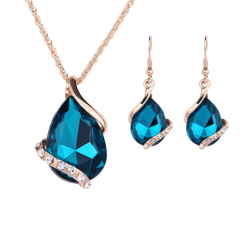 Jewelry Set Pendant Necklace Earrings