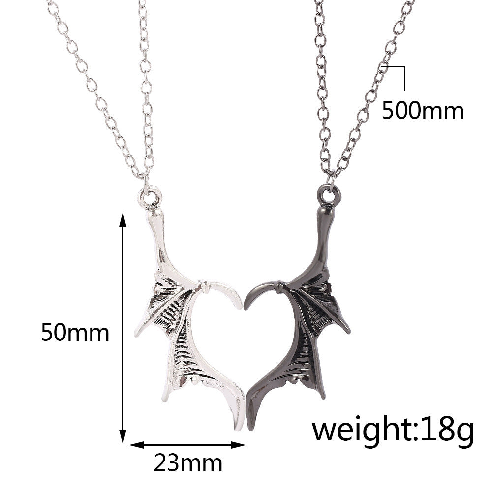 Gothic Retro Simple Alloy Wing Necklace Personality Couple Love Necklace Wings